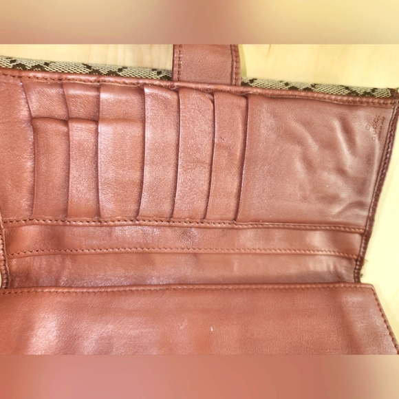 Authentic Vintage Guccima Wallets - Picture 13 of 16